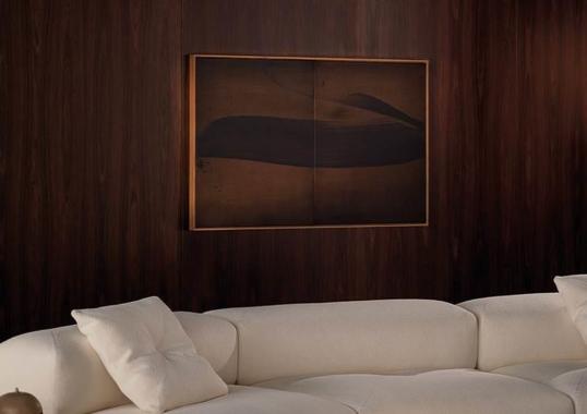 Диван модель Orion фабрики Minotti