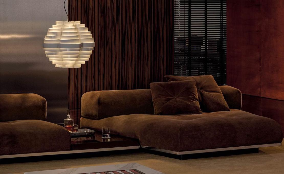 Диван модель Orion фабрики Minotti