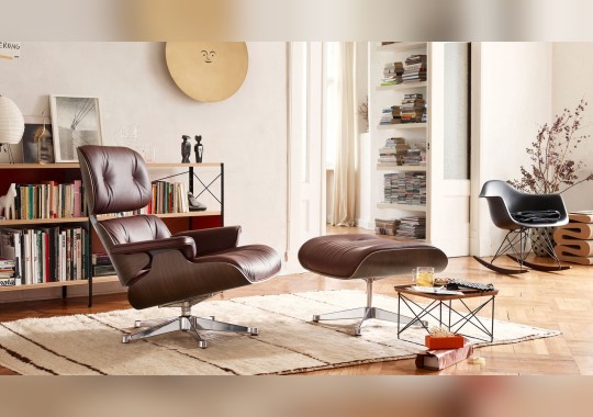 Кресло и пуф для ног Vitra - Eames Lounge
