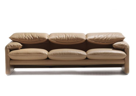 Диван Maralunga от Вико Маджистретти фабрики Cassina