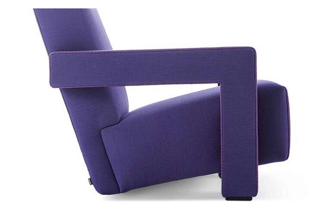 Кресло с зигзагообразной строчкой Cassina - Utrecht