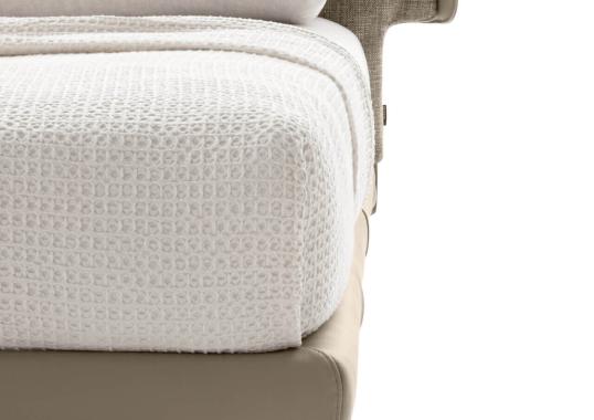 Двуспальная кровать с изголовьем Skin от производителя Ditre Italia image 5