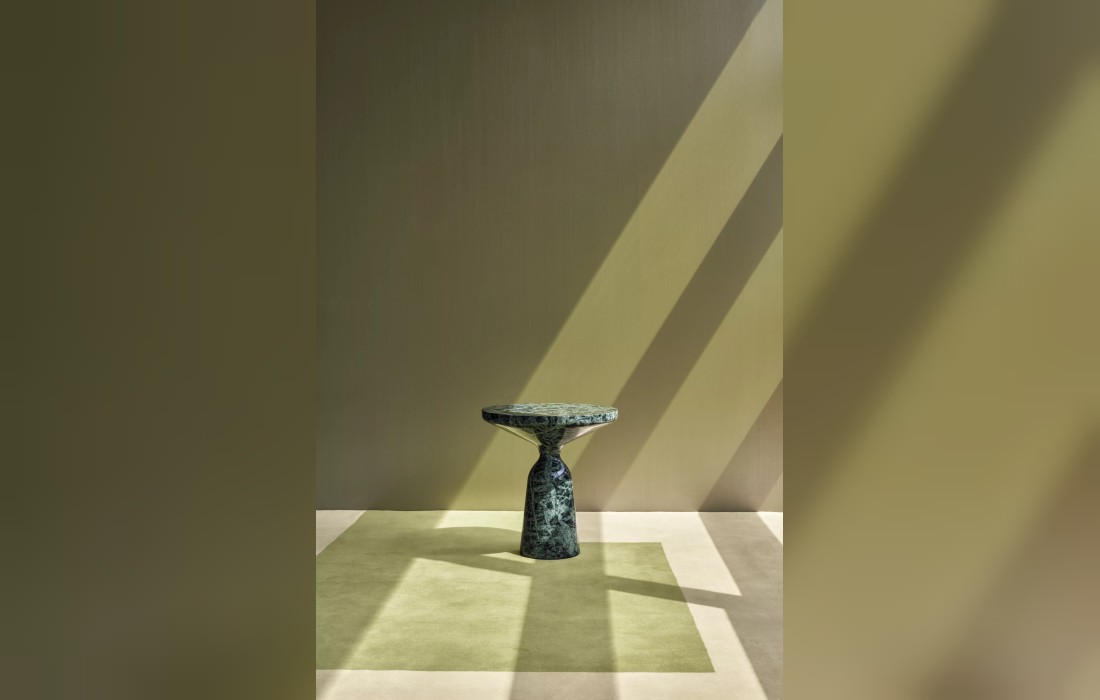Столик ClassiCon - модель Bell Low Table