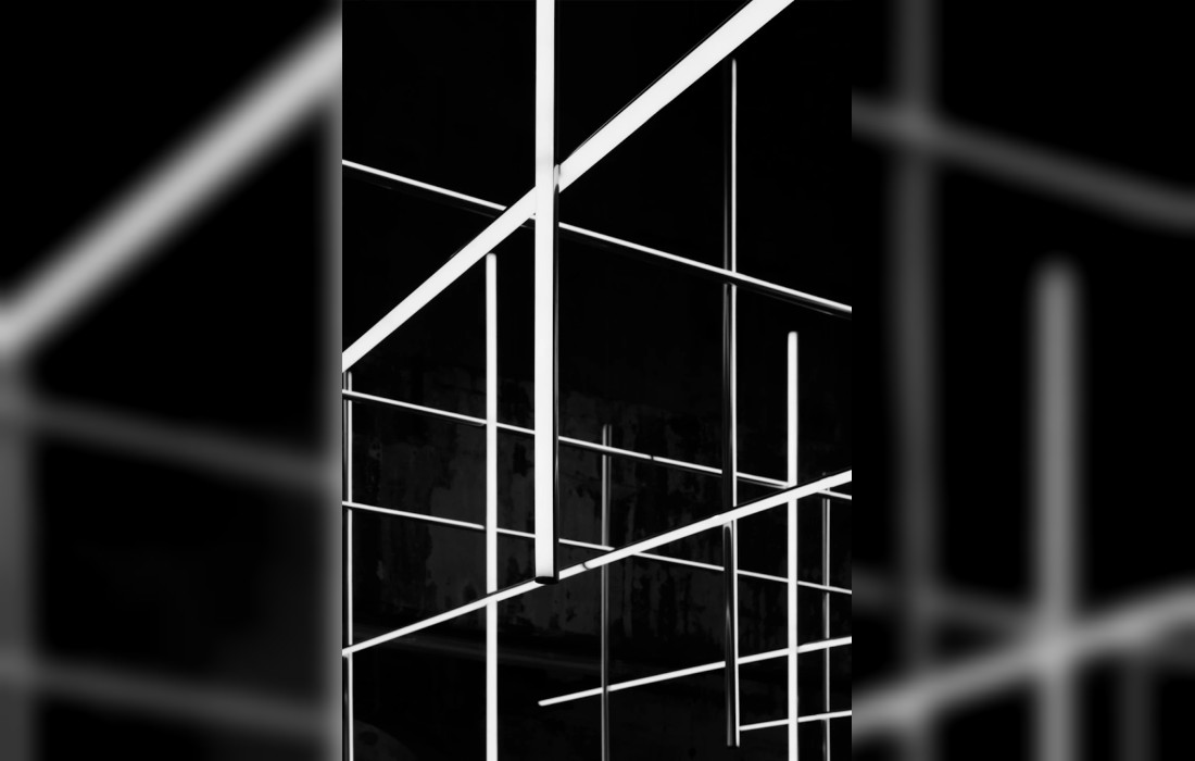 Горизонтальные и вертикальные бра Flos - Coordinates Wall
