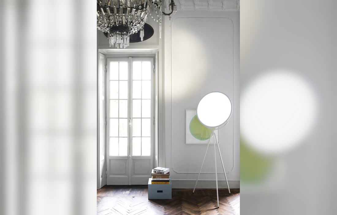 Торшер с поворотной круглой головкой Flos - Superloon