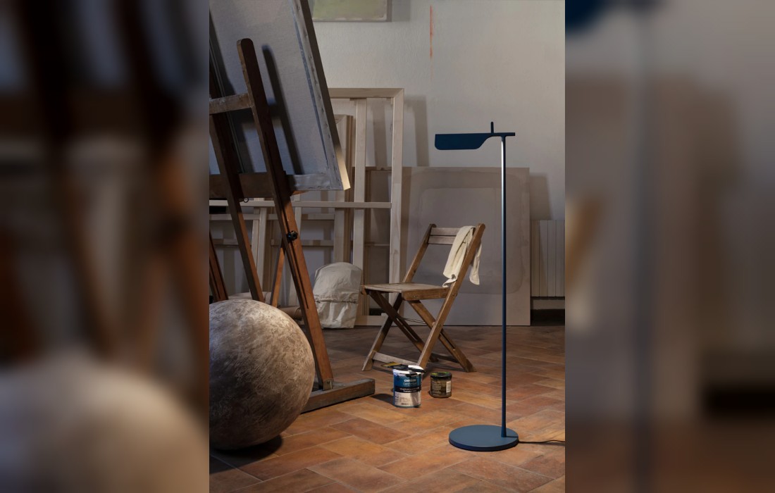 Напольный торшер со светодиодной лентой Flos - Tab