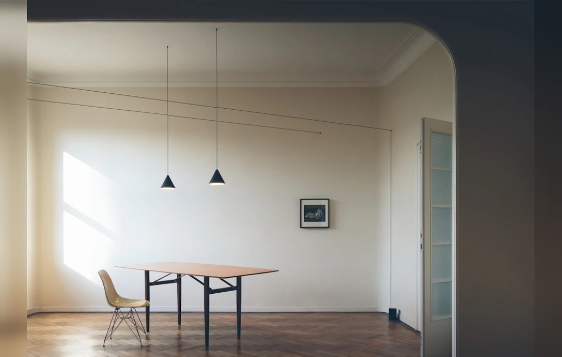 Светильник с черным мягким кабелем Flos - String Light