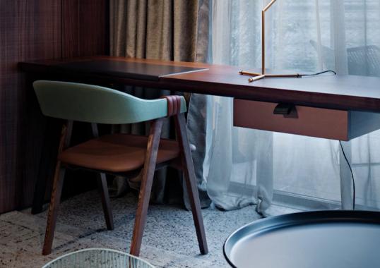 Настольная лампа модель IC Light Table Lamp от фабрики Flos image 6