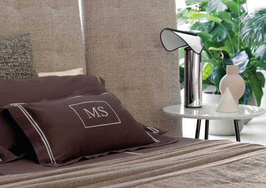 Настольная лампа модель Chiara Table Lamp от фабрики Flos image 5