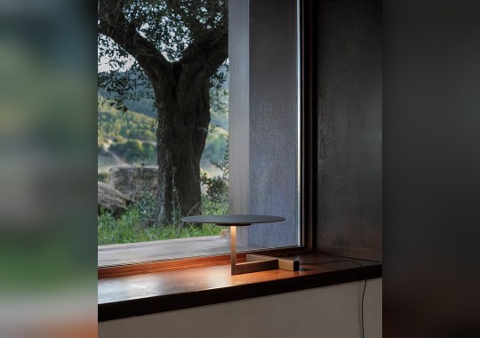 Напольная лампа Flat 5950 и 5957 от производителя Vibia image 5