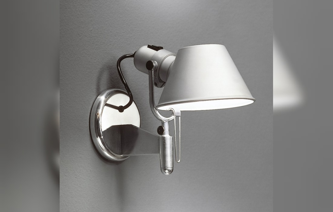 Бра с основанием из алюминия Artemide - Tolomeo
