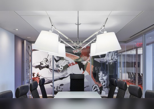 Светильник с двумя плафонами белого цвета Artemide - Tolomeo Basculante Suspension Due Bracci image 3