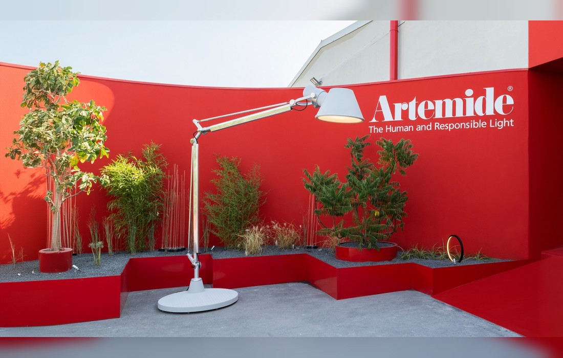 Уличный светильник Tolomeo XXL 1532150A от фабрики Artemide