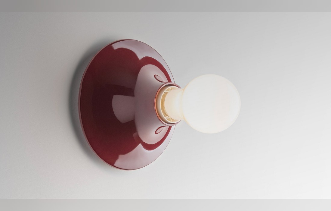 Бра из пластика в белом цвете Artemide - Teti