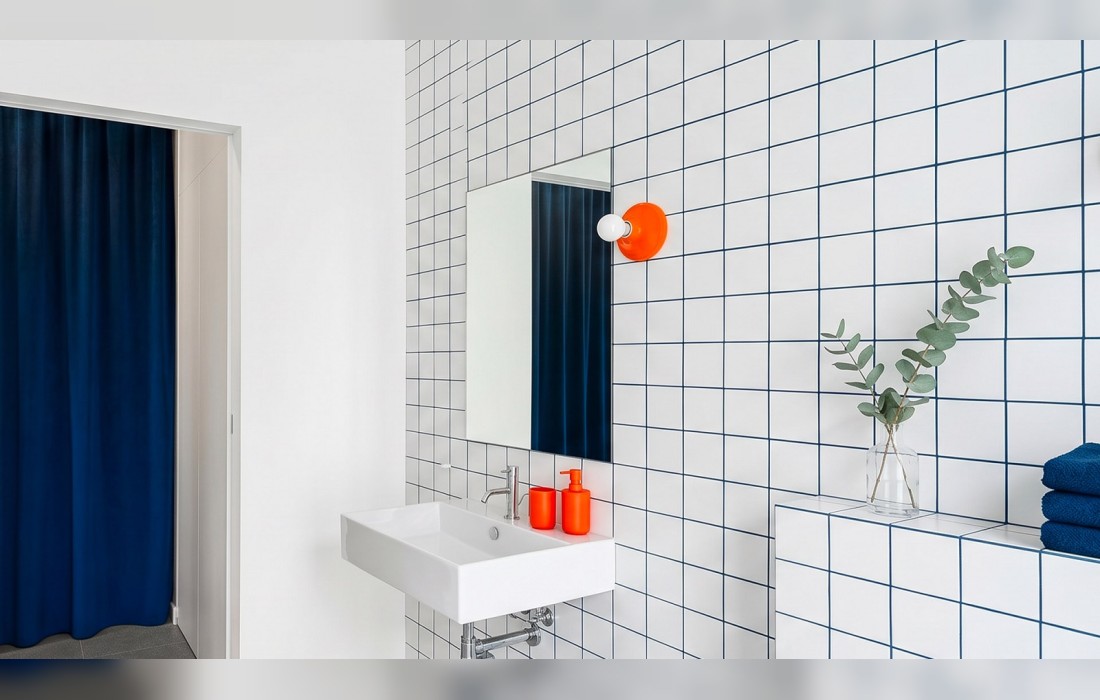 Бра из пластика в белом цвете Artemide - Teti
