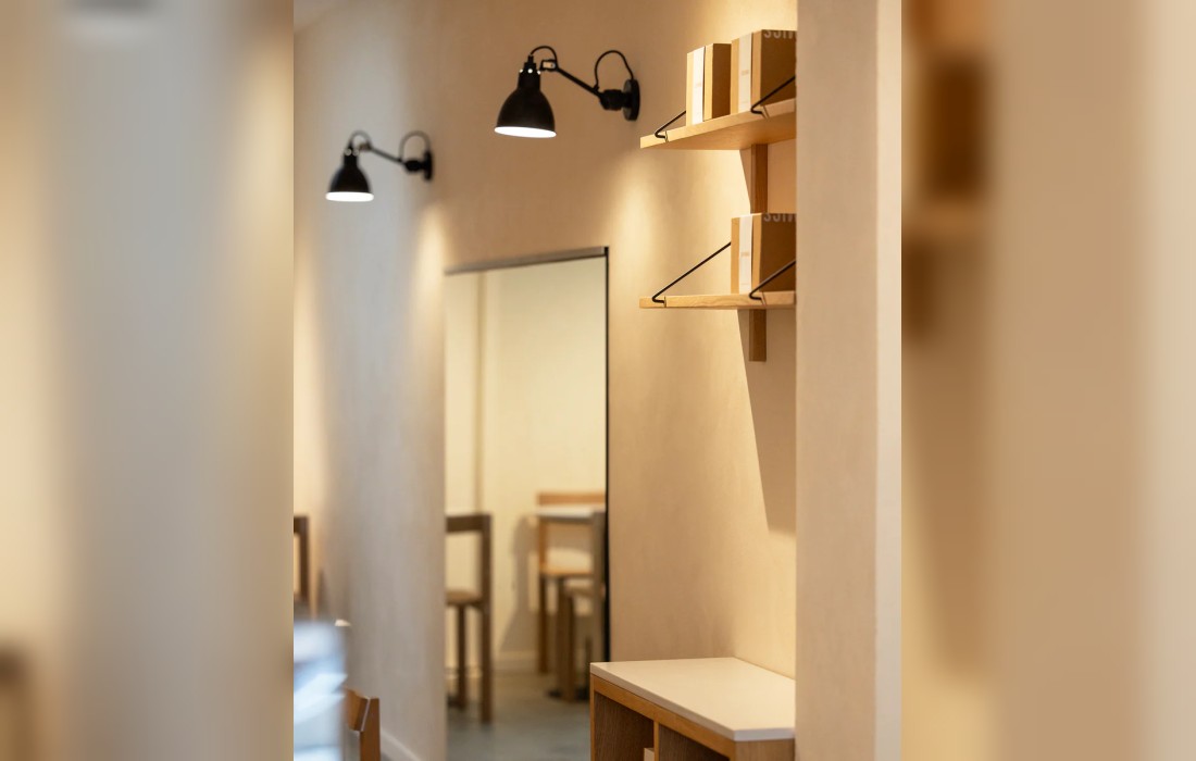 Настольная лампа Lampe Gras от фабрики DCW Editions