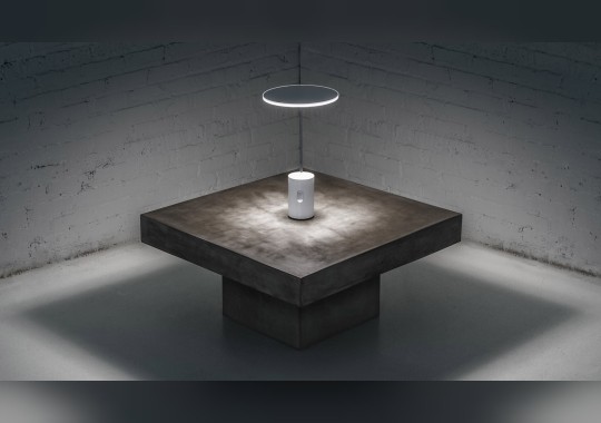 Настольная лампа с цилиндрическим основанием Artemide - Sisifo