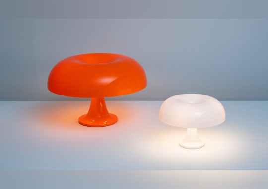 Настольная лампа в форме гриба Artemide - Nesso