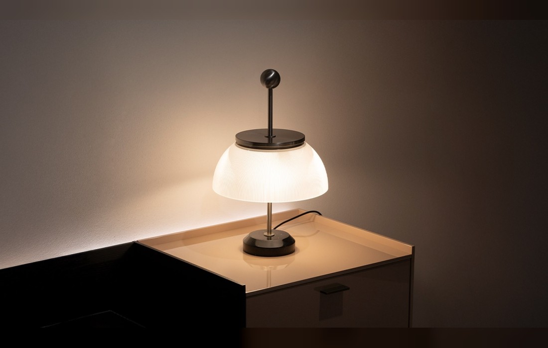 Настольная лампа с хрустальным абажуром Artemide - Alfa