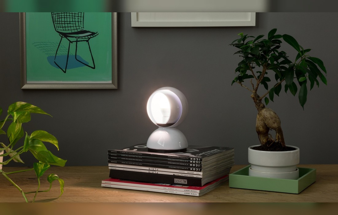 Настольная лампа с вращающимся внутренним плафоном Artemide - Eclisse