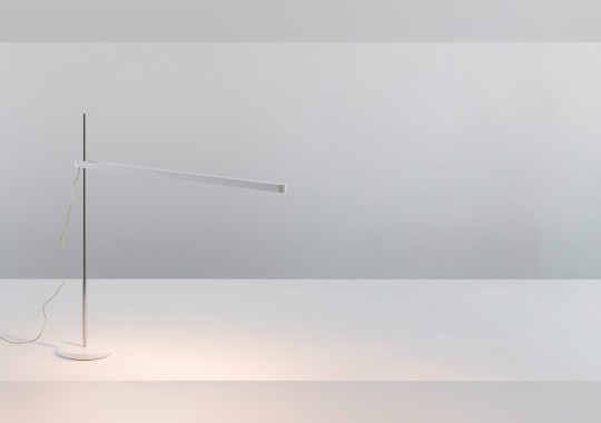 Настольная лампа в белой матовой отделке с поворотным механизмом Artemide - Talak professional Table image 5