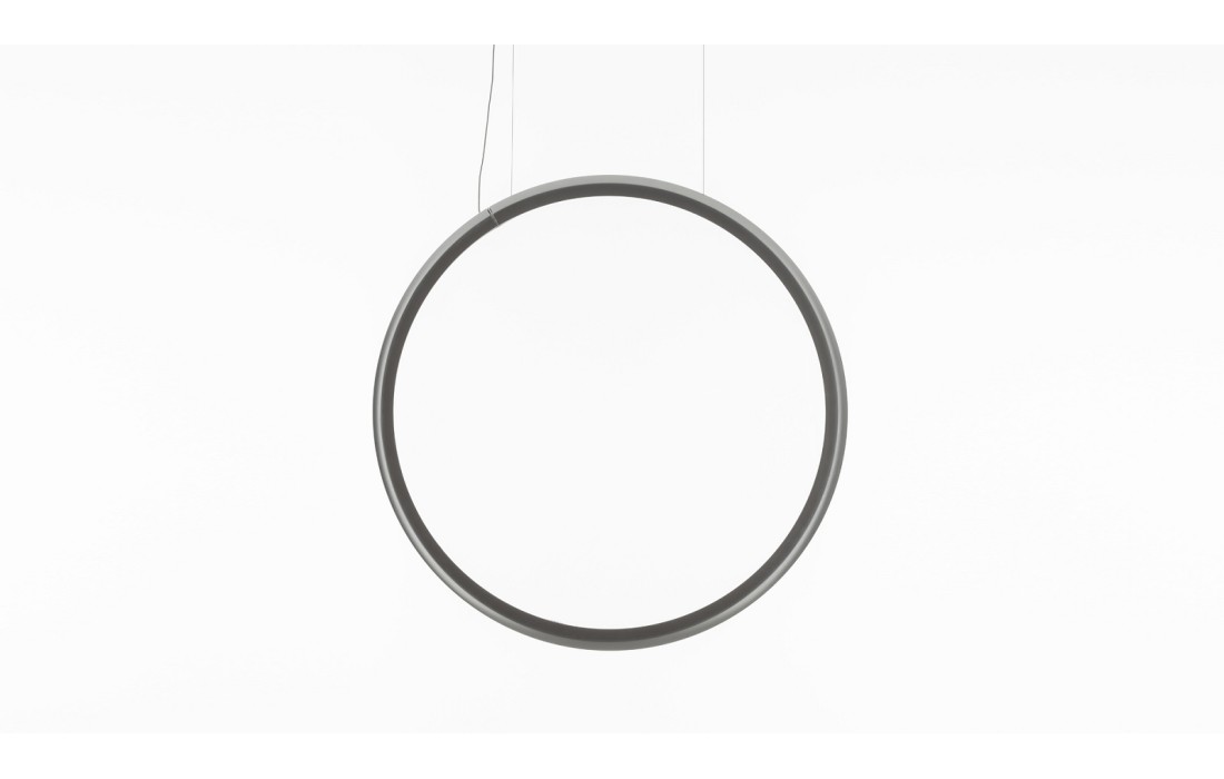 Подвесной светильник модель Discovery Pendant от фабрики Artemide