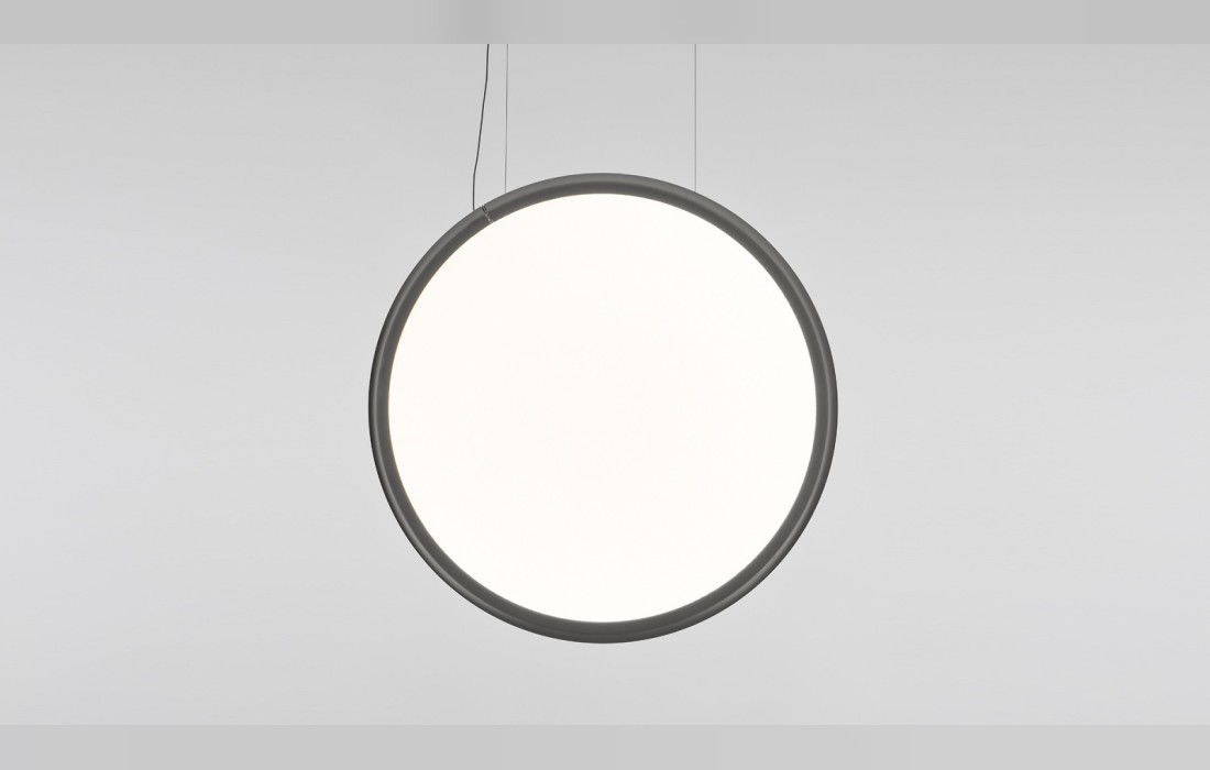 Подвесной светильник модель Discovery Pendant от фабрики Artemide