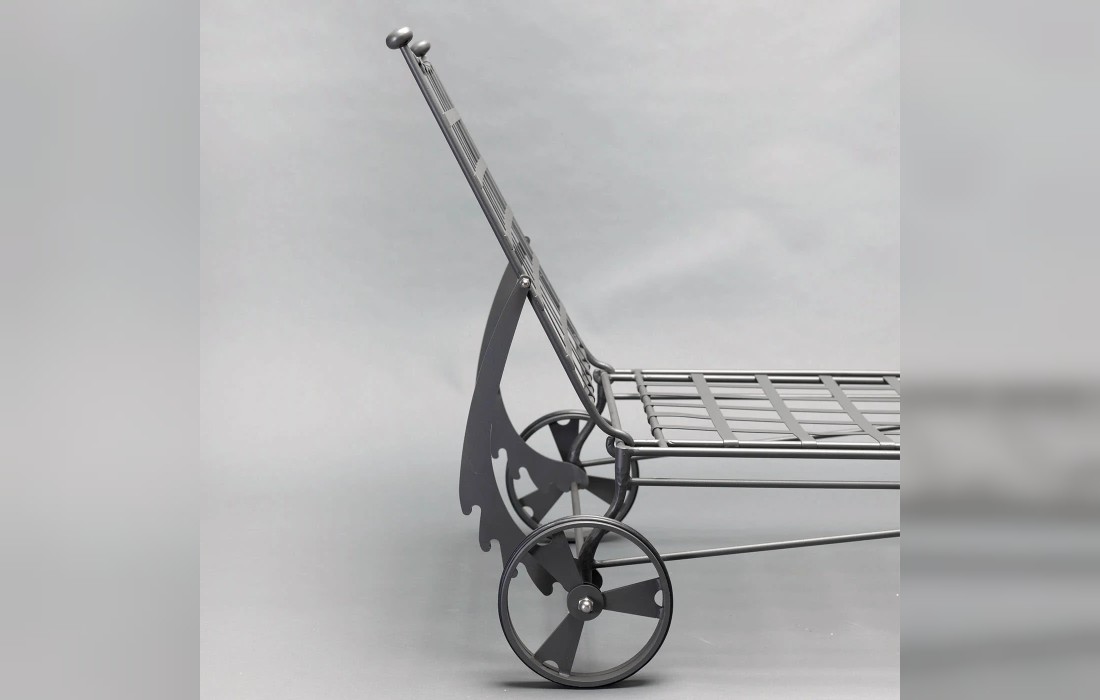Уличные шезлонги и кушетки от фабрики Officina Ciani модель Intreccio Gray Steel