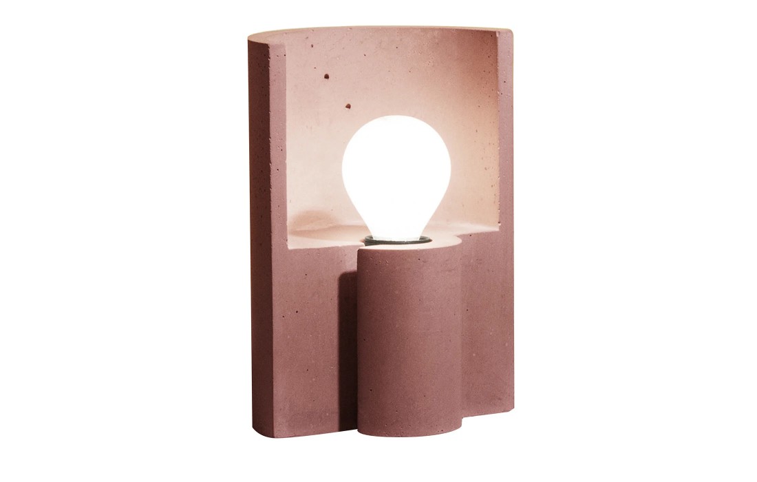 Настольная лампа от фабрики Plato Design модель Esse Red