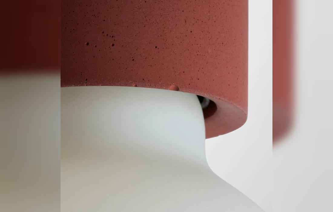 Подвесное освещение от фабрики Plato Design модель Ila Maxi Trio Orient Red