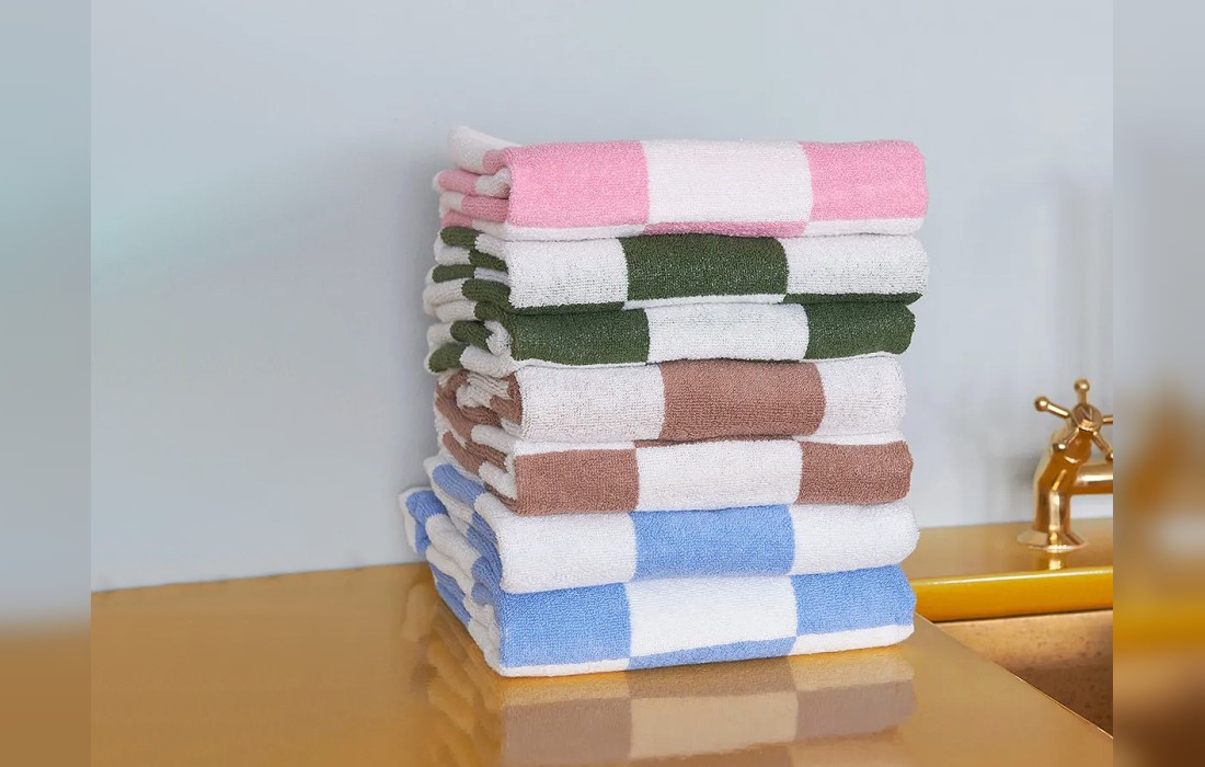 Аксессуар для ванной модель Check Hand Towel от фабрики Hay