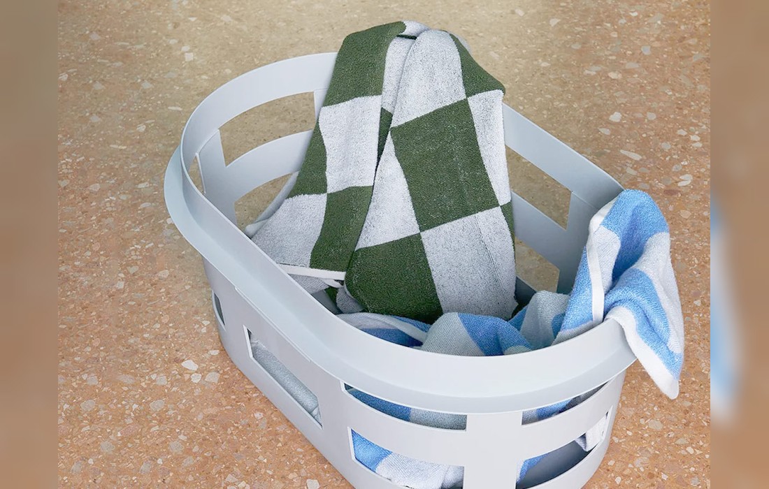 Аксессуар для ванной модель Check Hand Towel от фабрики Hay