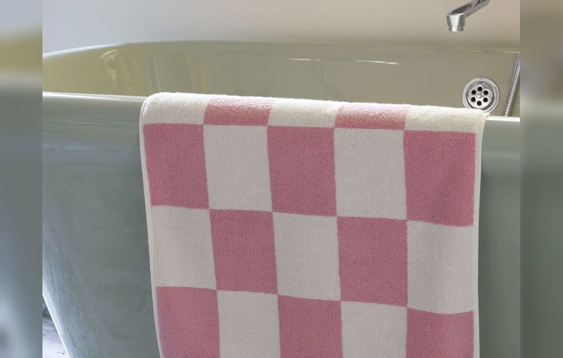 Аксессуар для ванной модель Check Bath Mat от фабрики Hay