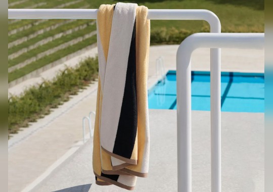 Аксессуар для ванной модель Trio Bath Sheet - Towel от фабрики Hay