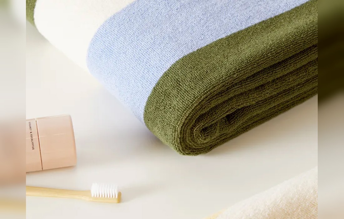 Аксессуар для ванной модель Trio Bath Sheet - Towel от фабрики Hay