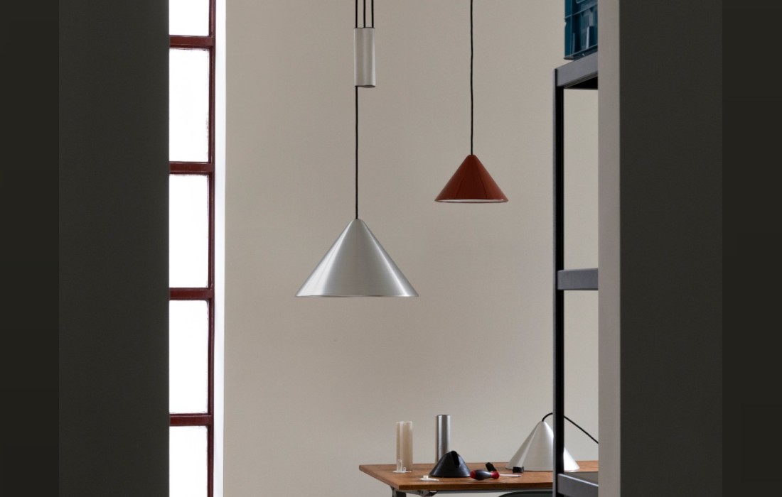 Подвесной светильник модель Compass Suspension Lamp 260 от фабрики Hay