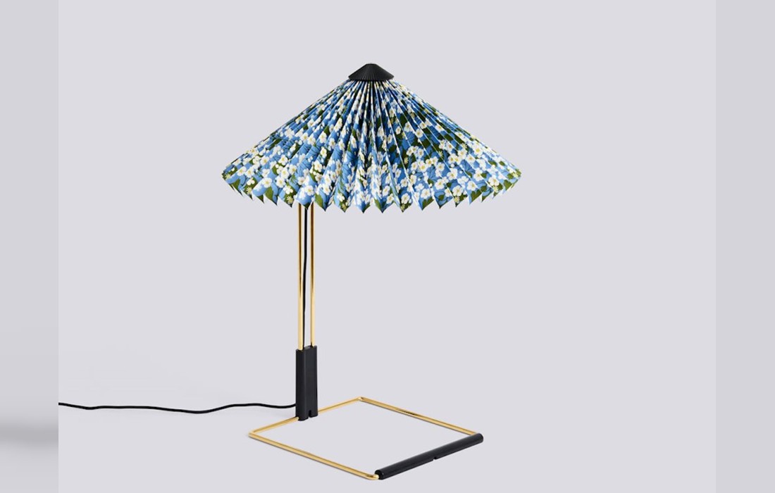 Настольная лампа модель Matin Table Lamp Small - Liberty от фабрики Hay