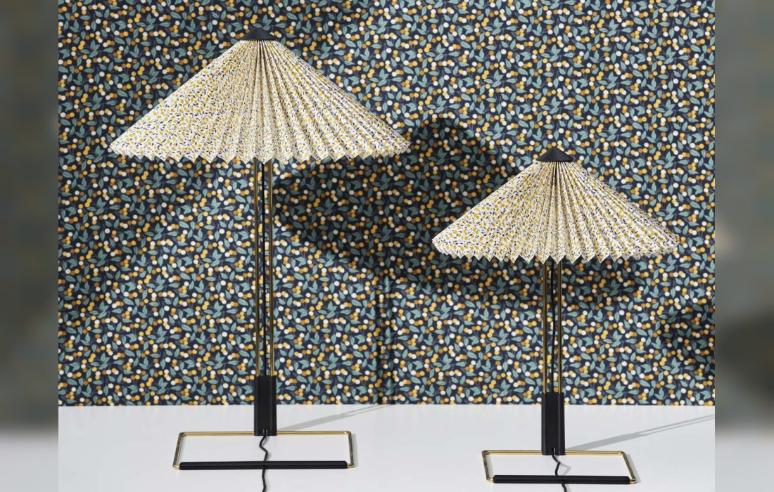 Настольная лампа модель Matin Table Lamp Small - Liberty от фабрики Hay
