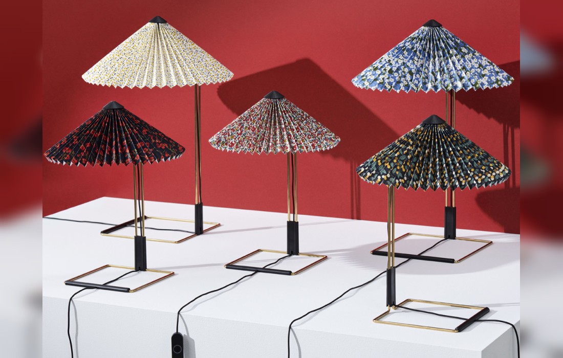 Настольная лампа модель Matin Table Lamp Small - Liberty от фабрики Hay