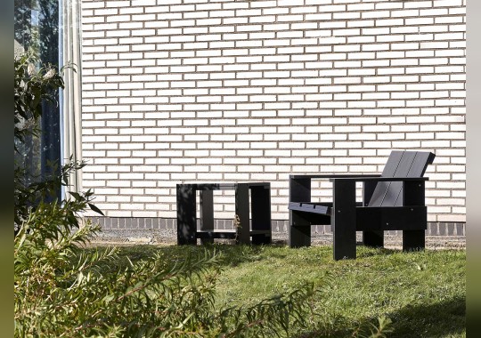 Журнальный столик модель Crate Side Table от фабрики Hay