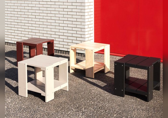 Журнальный столик модель Crate Side Table от фабрики Hay