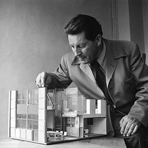 Gerrit Rietveld vs HAY