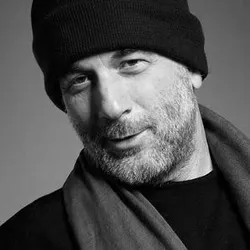 Ron Arad vs Bonaldo
