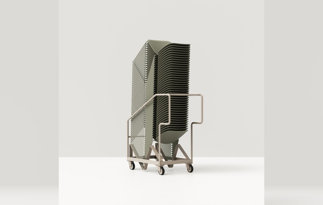 Стул OSWELL от фабрики INCLASS модель Chair wooden