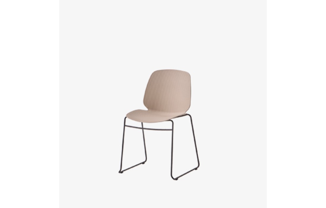Стул OSWELL от фабрики INCLASS модель Chair with sled