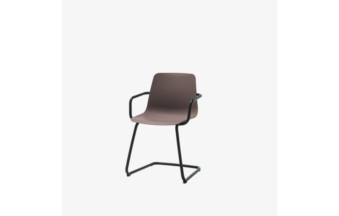 Кресло VARYA от фабрики INCLASS модель Armchair with cantilever base