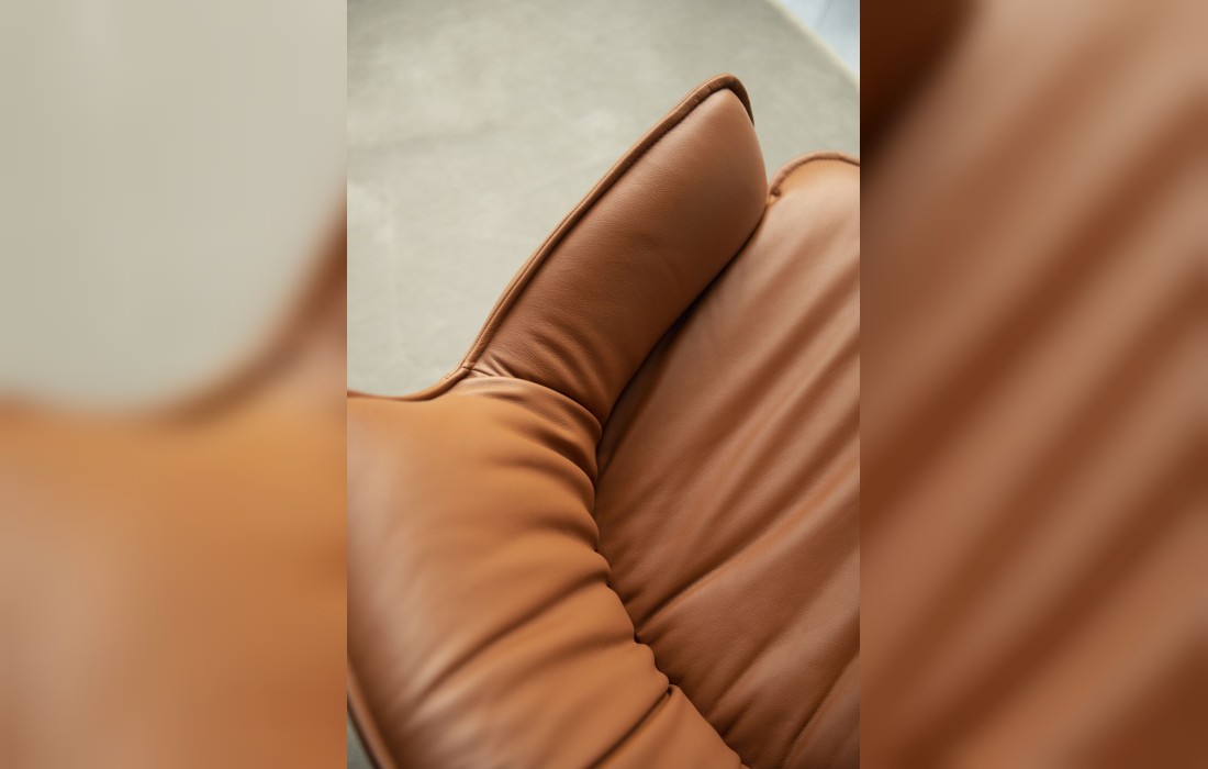 Кресло поворотное модель Rhonda lounge от Cattelan Italia