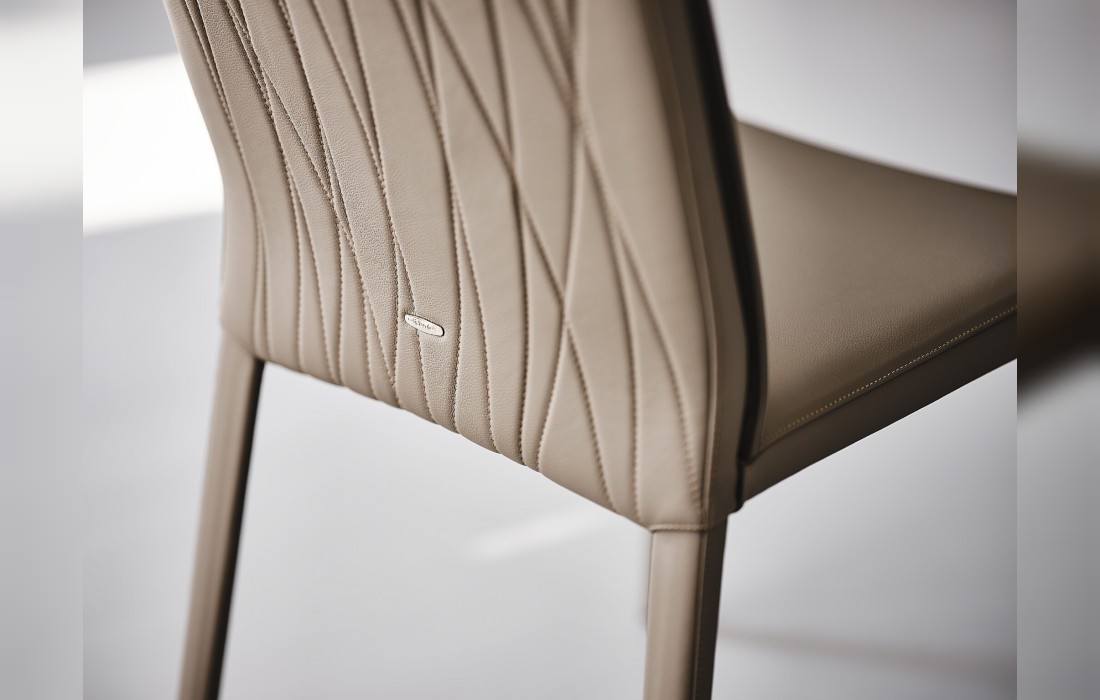 Обеденный стул Italia Couture от производителя Cattelan