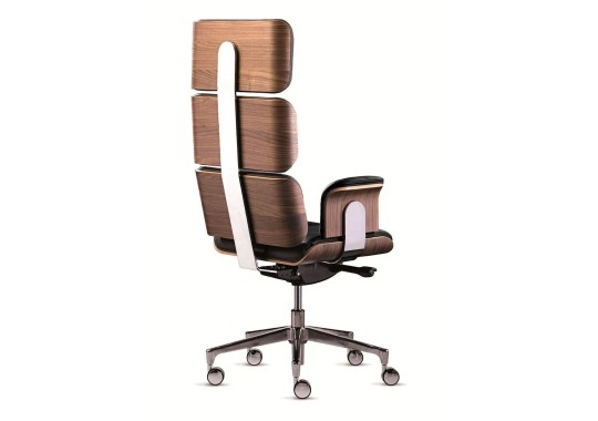 Офисное кресло ARMADILLO 1 фабрики Altek Italia Design — дизайн Райнера Бахшмида