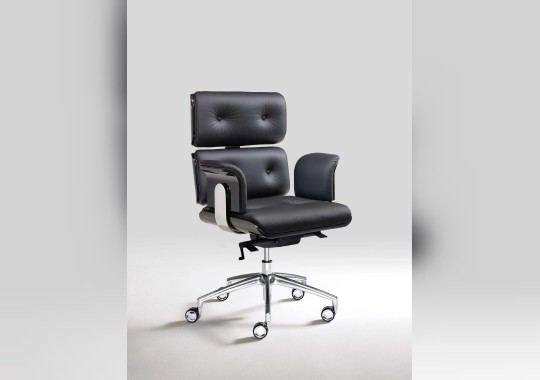 Офисное кресло Armadillo 2 фабрики Altek Italia Design — дизайн Rainer Bachschmid